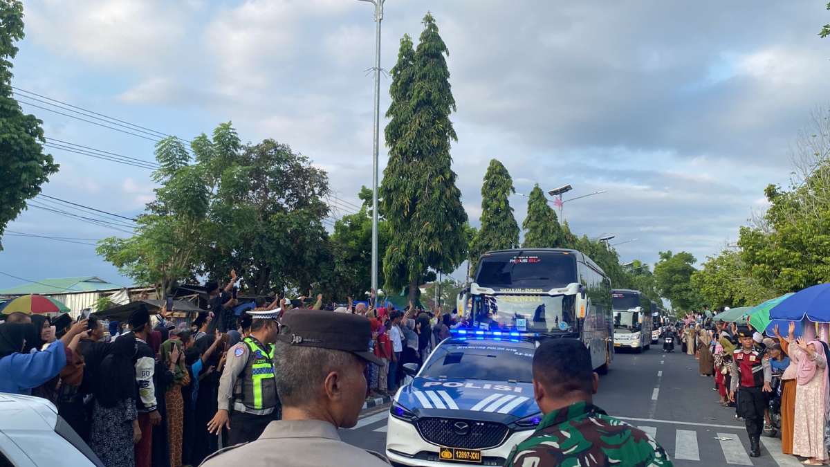 Polda NTB Kawal Kepulangan Jamaah Haji Kloter 3 Asal Lombok Barat, Pastikan Proses Penjemputan Berjalan Aman